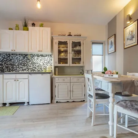 Anka Apartment
