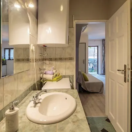 Apartment Anka Komiza