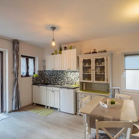 Apartment Anka Komiza