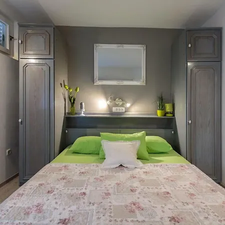 Anka Apartment
