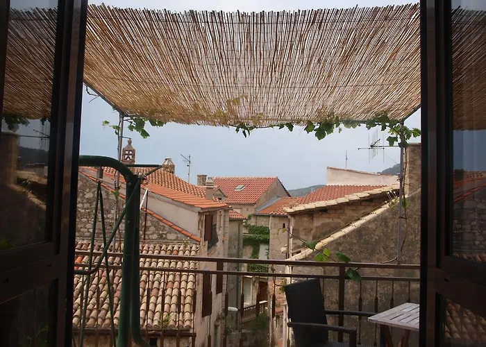 Anka Komiža